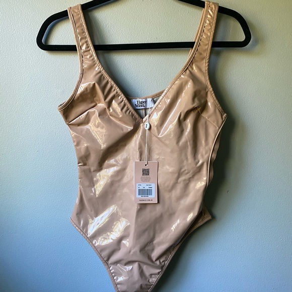 NWT Tigermist ‘Kyra Bodysuit’ in Beige - Picture 4 of 7
